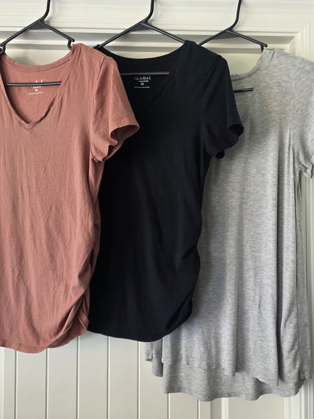 Women's Maternity V-Neck Tee - Dusty Rose And Black